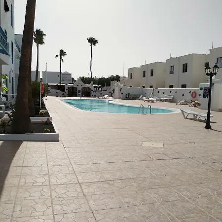 Aquazul Puerto Del Carmen Apartment